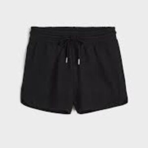 H&M black ladies sweat shorts